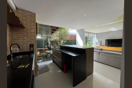 Casa à venda com 180m², 5 quartos e 2 vagas Casa à venda com 180m², 5 quartos e 2 vagasFoto 39