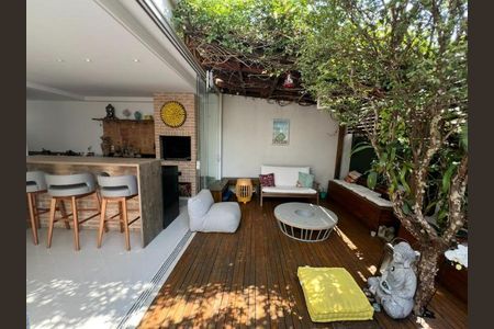 Casa à venda com 180m², 5 quartos e 2 vagas Casa à venda com 180m², 5 quartos e 2 vagasFoto 05