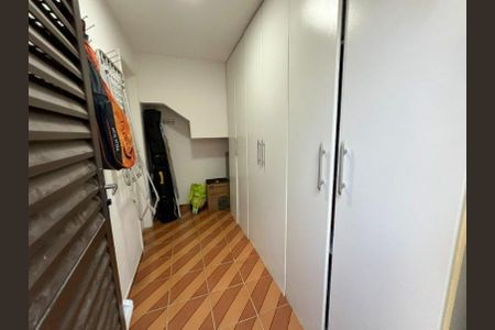 Casa à venda com 180m², 5 quartos e 2 vagas Casa à venda com 180m², 5 quartos e 2 vagasFoto 10
