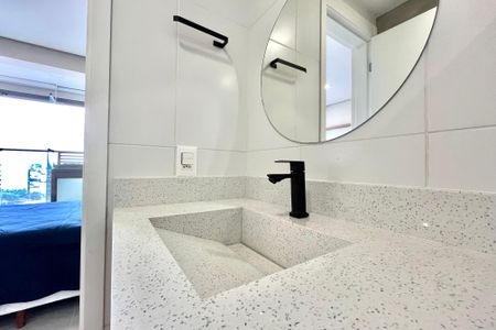 Studio à venda com 26m², 1 quarto e sem vaga Studio à venda com 26m², 1 quarto e sem vagaBanheiro