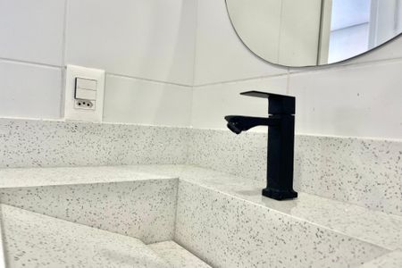 Studio à venda com 26m², 1 quarto e sem vaga Studio à venda com 26m², 1 quarto e sem vagaBanheiro