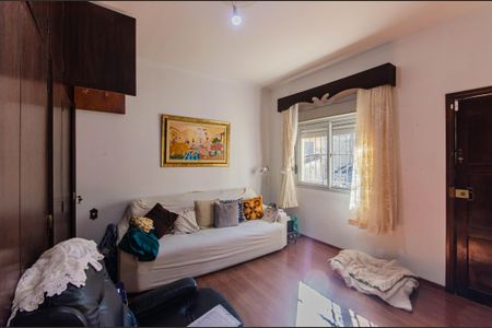 Casa à venda com 600m², 5 quartos e 6 vagas Casa à venda com 600m², 5 quartos e 6 vagasSuíte 2