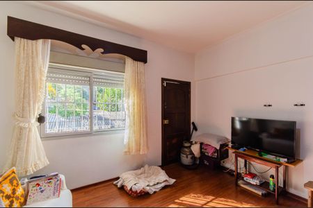 Casa à venda com 600m², 5 quartos e 6 vagas Casa à venda com 600m², 5 quartos e 6 vagasSuíte 2