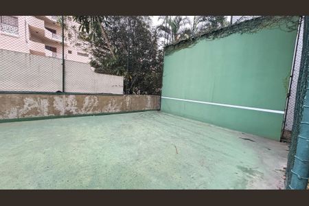 Apartamento à venda com 298m², 3 quartos e 3 vagas Apartamento à venda com 298m², 3 quartos e 3 vagasQuadra Tenis