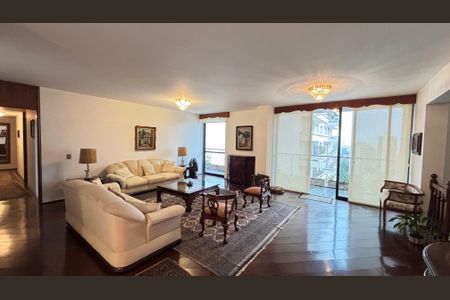 Apartamento à venda com 298m², 3 quartos e 3 vagas Apartamento à venda com 298m², 3 quartos e 3 vagasSala de Estar