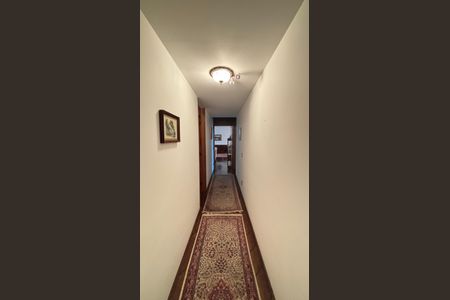 Apartamento à venda com 298m², 3 quartos e 3 vagas Apartamento à venda com 298m², 3 quartos e 3 vagasCorredor