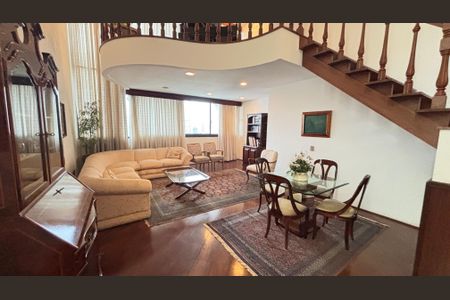 Apartamento à venda com 298m², 3 quartos e 3 vagas Apartamento à venda com 298m², 3 quartos e 3 vagasSala