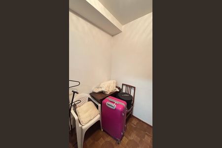 Apartamento à venda com 298m², 3 quartos e 3 vagas Apartamento à venda com 298m², 3 quartos e 3 vagasÁrea de Serviço - Quarto de Apoio