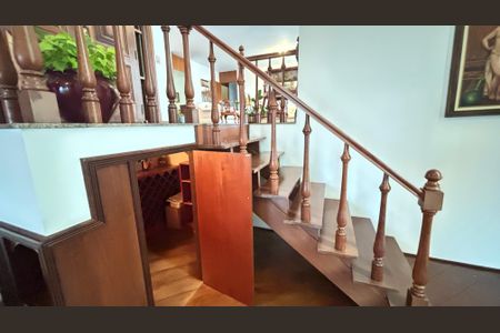 Apartamento à venda com 298m², 3 quartos e 3 vagas Apartamento à venda com 298m², 3 quartos e 3 vagasSala