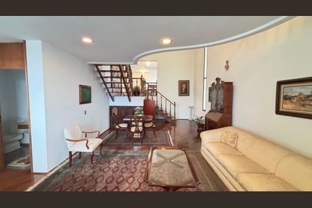 Apartamento à venda com 298m², 3 quartos e 3 vagas Apartamento à venda com 298m², 3 quartos e 3 vagasSala