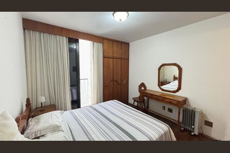 Apartamento à venda com 298m², 3 quartos e 3 vagas Apartamento à venda com 298m², 3 quartos e 3 vagasSuite 1