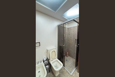 Apartamento à venda com 298m², 3 quartos e 3 vagas Apartamento à venda com 298m², 3 quartos e 3 vagasBanheiro da Suíte 3