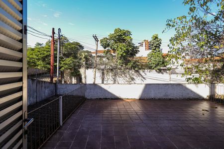 Casa à venda com 310m², 4 quartos e 5 vagas Casa à venda com 310m², 4 quartos e 5 vagasVista/Suíte 2