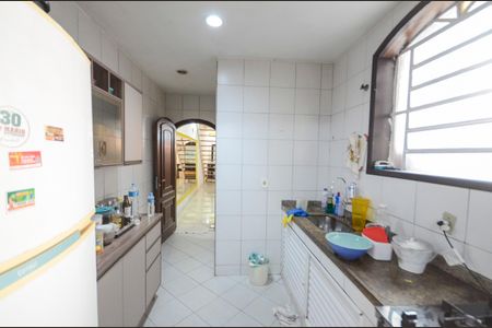 Casa à venda com 200m², 3 quartos e sem vagaCozinha