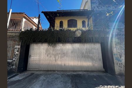 Casa à venda com 200m², 3 quartos e sem vagaFachada