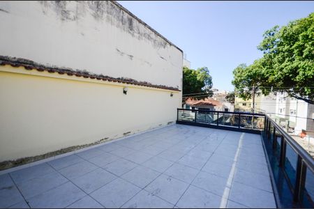 Casa à venda com 200m², 3 quartos e sem vagaTerraço