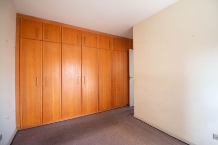 Apartamento à venda com 81m², 3 quartos e 1 vaga Apartamento à venda com 81m², 3 quartos e 1 vagaSuíte