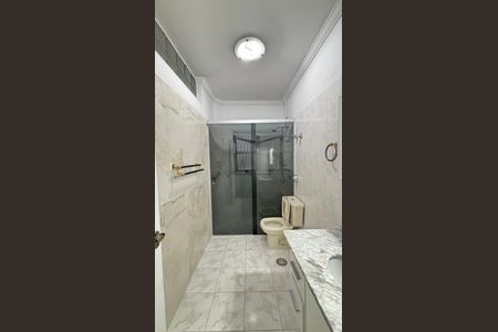 Apartamento à venda com 193m², 3 quartos e 1 vaga Apartamento à venda com 193m², 3 quartos e 1 vagaBanheiro