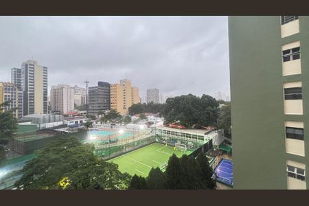 Apartamento à venda com 193m², 3 quartos e 1 vaga Apartamento à venda com 193m², 3 quartos e 1 vagaQuarto Apoio - Área de Serviço Vista