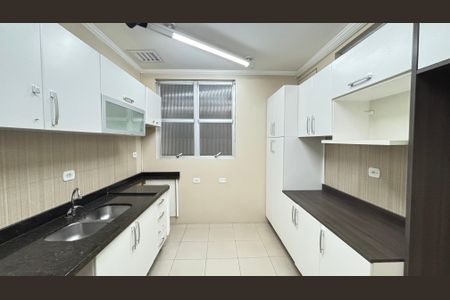 Apartamento à venda com 193m², 3 quartos e 1 vaga Apartamento à venda com 193m², 3 quartos e 1 vagaCozinha