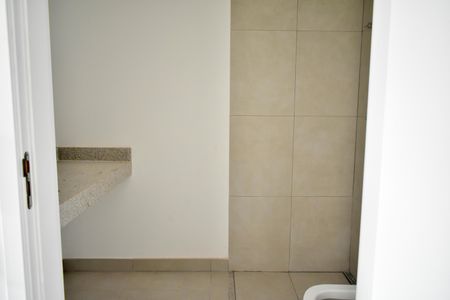 Studio à venda com 27m², 1 quarto e sem vaga Studio à venda com 27m², 1 quarto e sem vagaStudio Banheiro