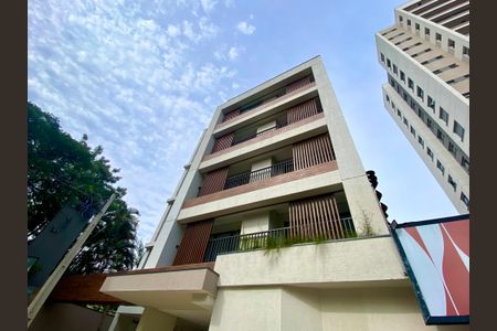 Studio à venda com 27m², 1 quarto e sem vaga Studio à venda com 27m², 1 quarto e sem vagaFachada