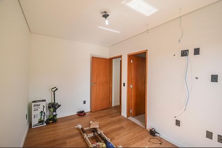 Casa à venda com 340m², 3 quartos e 6 vagas Casa à venda com 340m², 3 quartos e 6 vagasQuarto 3 - Suíte