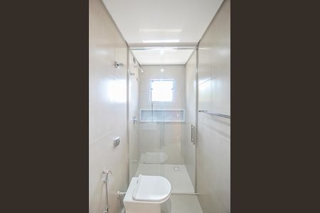 Casa à venda com 340m², 3 quartos e 6 vagas Casa à venda com 340m², 3 quartos e 6 vagasBanheiro da Suíte 3