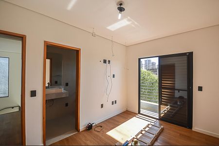 Casa à venda com 340m², 3 quartos e 6 vagas Casa à venda com 340m², 3 quartos e 6 vagasQuarto 3 - Suíte