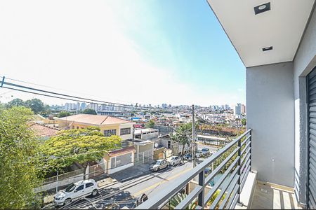 Casa à venda com 340m², 3 quartos e 6 vagas Casa à venda com 340m², 3 quartos e 6 vagasVista da Sacada