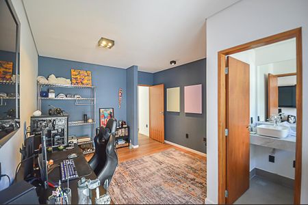 Casa à venda com 340m², 3 quartos e 6 vagas Casa à venda com 340m², 3 quartos e 6 vagasQuarto 2 - Suíte