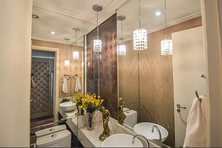 Apartamento à venda com 130m², 2 quartos e 2 vagas Apartamento à venda com 130m², 2 quartos e 2 vagasLavabo