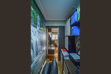 Apartamento à venda com 130m², 2 quartos e 2 vagas Apartamento à venda com 130m², 2 quartos e 2 vagasEscritório