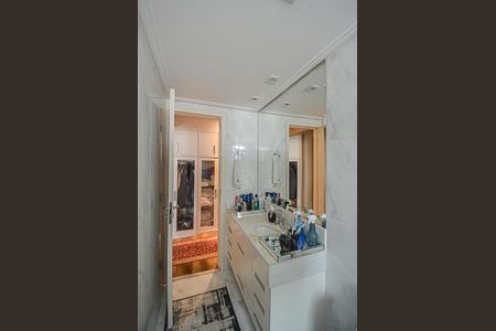 Apartamento à venda com 130m², 2 quartos e 2 vagas Apartamento à venda com 130m², 2 quartos e 2 vagasBanheiro