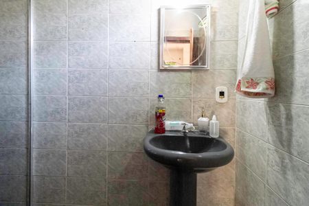 Casa à venda com 360m², 2 quartos e sem vagaCasa 2 - Banheiro social