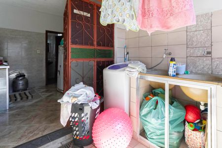 Casa à venda com 360m², 2 quartos e sem vagaCasa 2 - Área de serviço