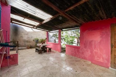 Casa à venda com 360m², 2 quartos e sem vagaQuintal