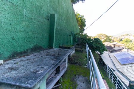 Casa de condomínio à venda com 261m², 4 quartos e 2 vagas Casa de condomínio à venda com 261m², 4 quartos e 2 vagasÁrea externa