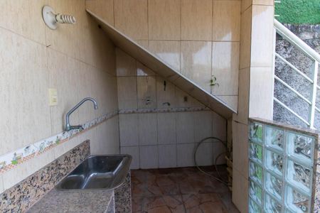 Casa de condomínio à venda com 261m², 4 quartos e 2 vagas Casa de condomínio à venda com 261m², 4 quartos e 2 vagasÁrea de Serviço