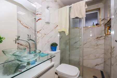Apartamento à venda com 63m², 3 quartos e 1 vaga Apartamento à venda com 63m², 3 quartos e 1 vagaBanheiro