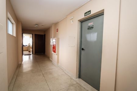 Apartamento à venda com 63m², 3 quartos e 1 vaga Apartamento à venda com 63m², 3 quartos e 1 vagaHall Social