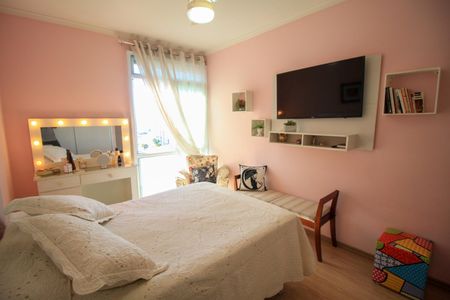 Apartamento à venda com 90m², 3 quartos e 1 vaga Apartamento à venda com 90m², 3 quartos e 1 vagaQuarto 1