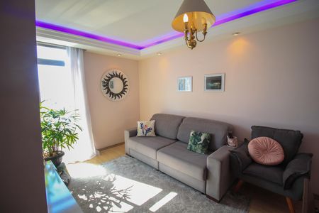 Apartamento à venda com 90m², 3 quartos e 1 vaga Apartamento à venda com 90m², 3 quartos e 1 vagaSala