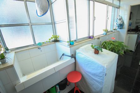 Apartamento à venda com 90m², 3 quartos e 1 vaga Apartamento à venda com 90m², 3 quartos e 1 vagaÁrea de Serviço