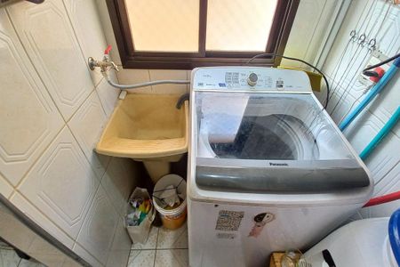 Apartamento à venda com 60m², 2 quartos e 1 vagaÁrea de Serviço