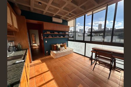 Apartamento à venda com 35m², 1 quarto e sem vaga Apartamento à venda com 35m², 1 quarto e sem vagaSala / Cozinha