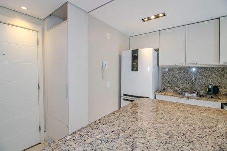 Apartamento à venda com 68m², 2 quartos e 1 vaga Apartamento à venda com 68m², 2 quartos e 1 vagaCozinha