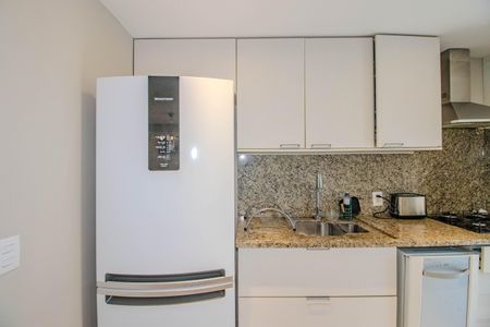 Apartamento à venda com 68m², 2 quartos e 1 vaga Apartamento à venda com 68m², 2 quartos e 1 vagaCozinha