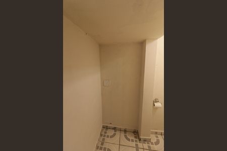 Casa à venda com 250m², 3 quartos e 3 vagas Casa à venda com 250m², 3 quartos e 3 vagasÁrea comum