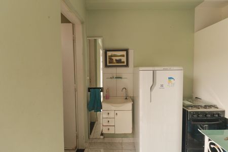 Casa à venda com 250m², 3 quartos e 3 vagas Casa à venda com 250m², 3 quartos e 3 vagasCasa 2- Cozinha